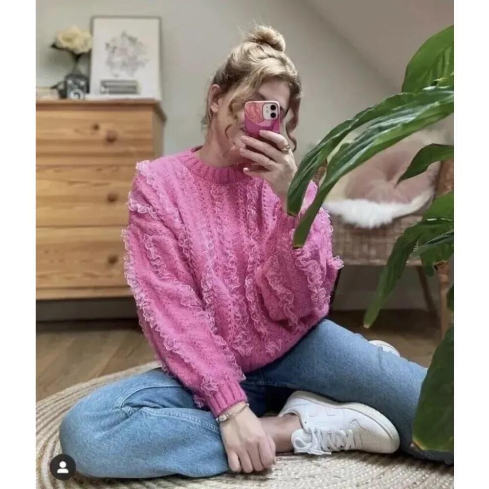 Zara Pink Ruffled & Lace Chunky Knit Sweater SZ Medium Girly Coquette Preppy - Picture 2 of 15
